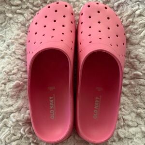 Old Navy Bright Pink Slip-On Crocs